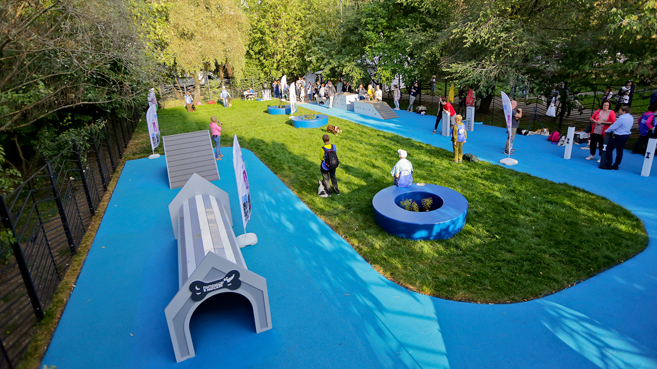 Площадка для выгула собак на улице Мусы Джалиля (ЮАО, Зябликово)