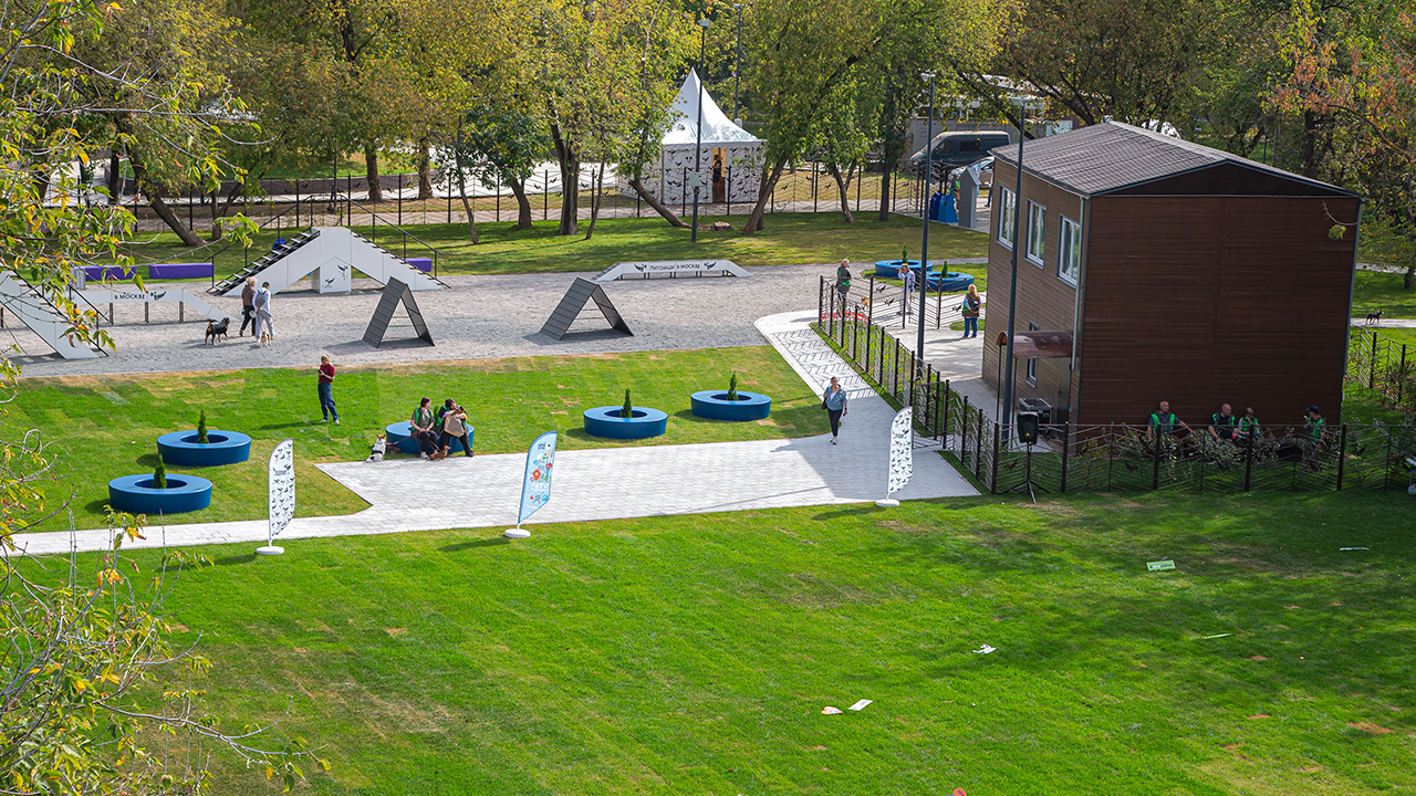 Кинологический парк на улице Тимуровская (ЮАО, Царицыно)